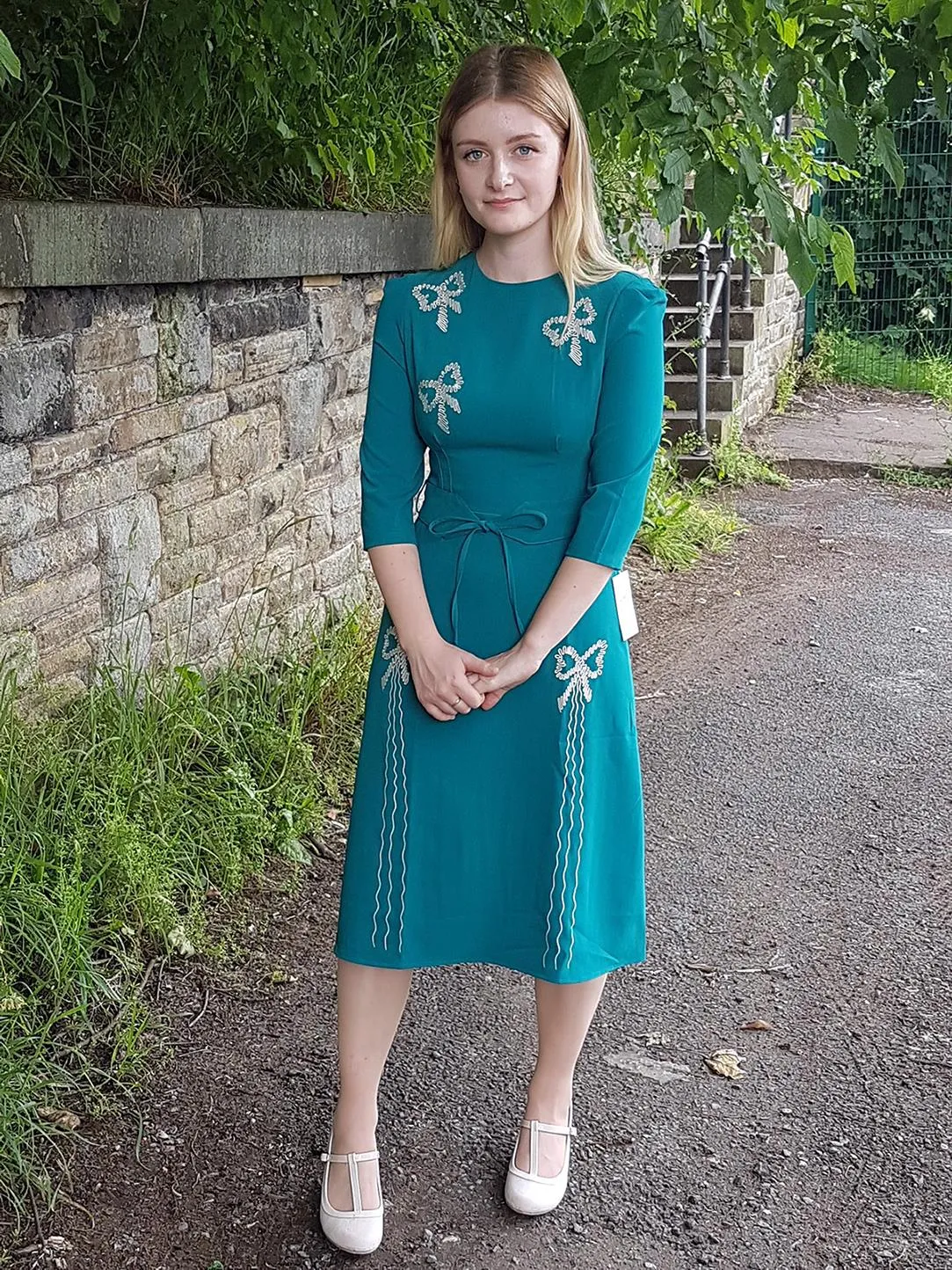 1940s Vintage Beau Belle Embroidered Dress in Green