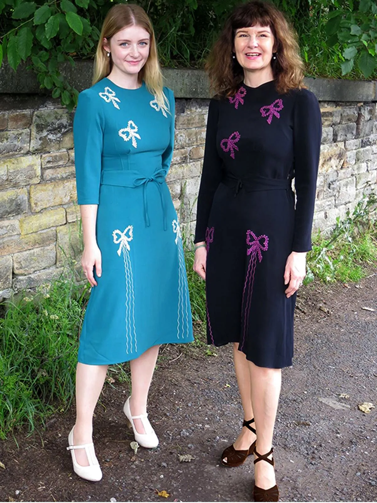 1940s Vintage Beau Belle Embroidered Dress in Green