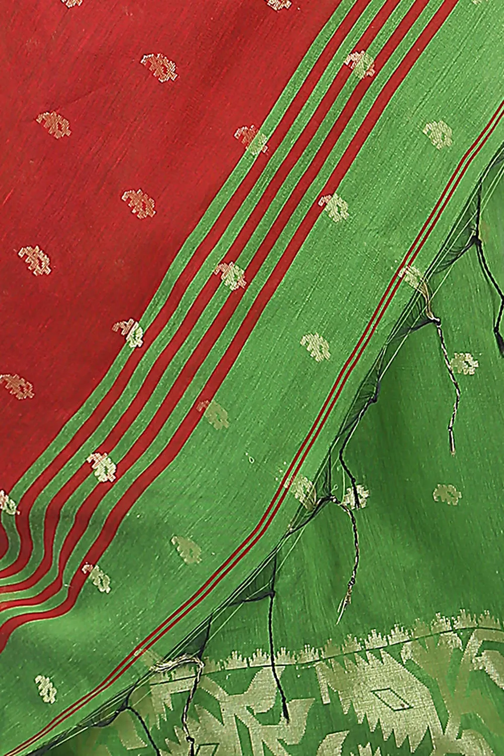 Green red bengal handloom extraweft work saree