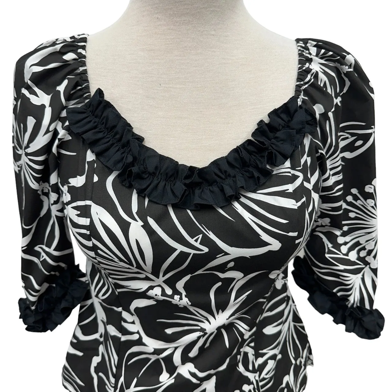 Hawaiian Half  Sleeve Blouse With Ruffles | Black Hibiscus - 286B