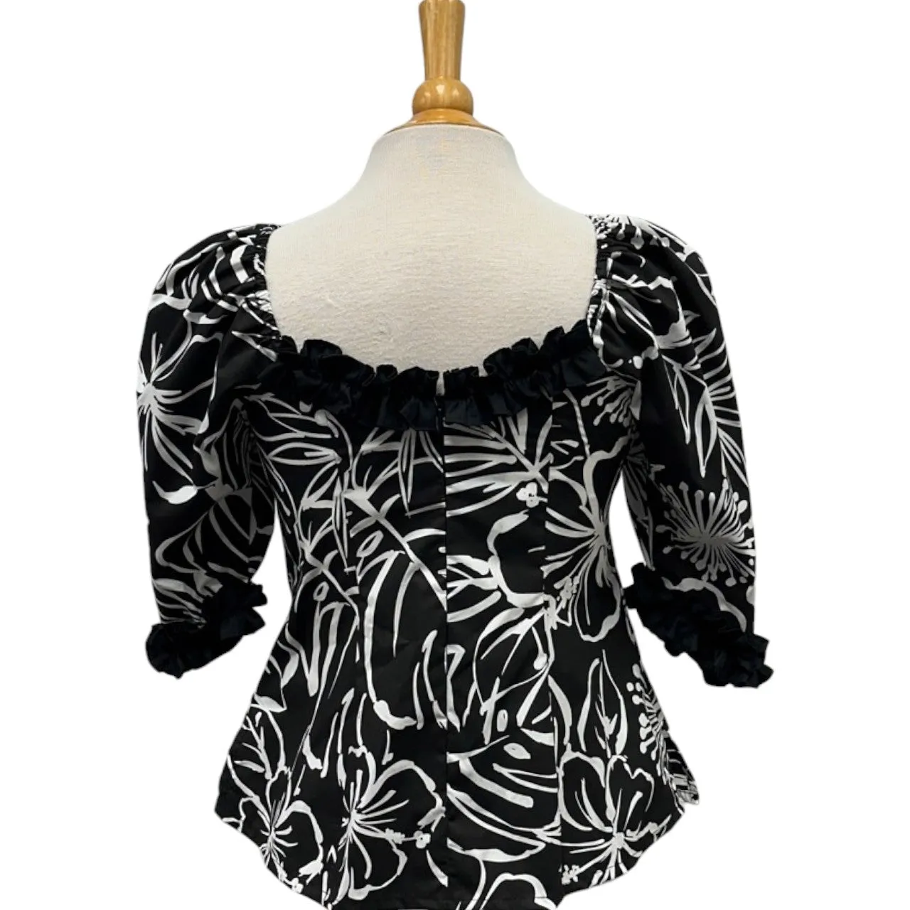 Hawaiian Half  Sleeve Blouse With Ruffles | Black Hibiscus - 286B