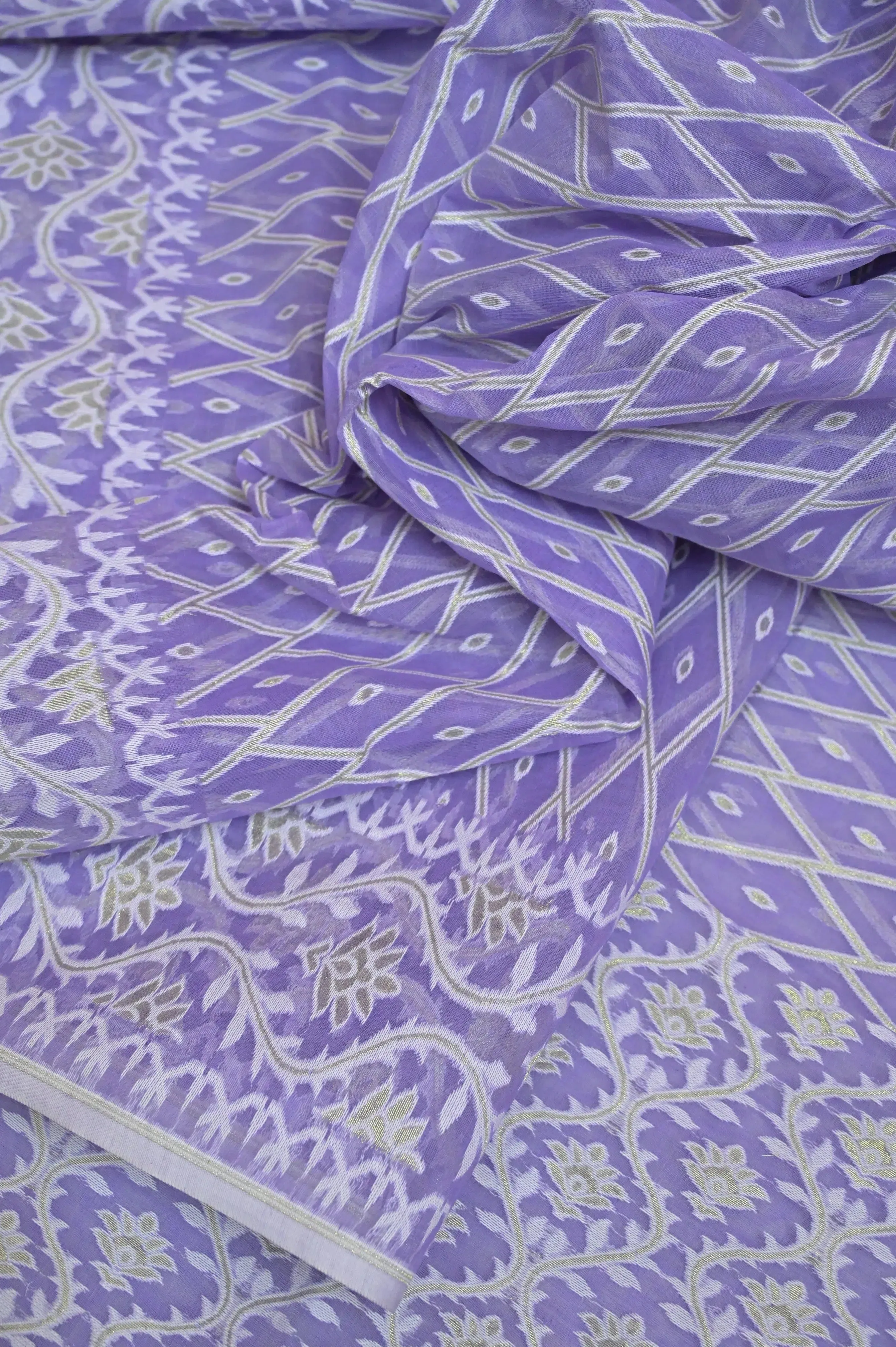 Lavender Color Jamdani Saree with Allover Jamdani and Zari Weaving